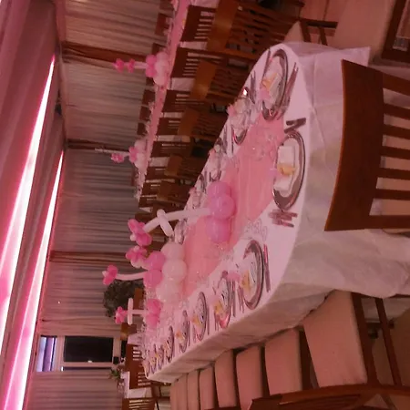 Little Garden Hotel 2*